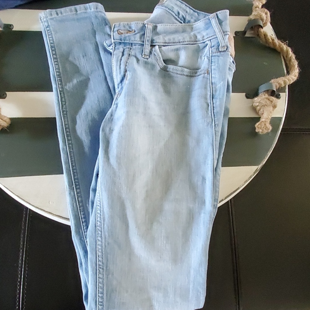 Hollister Super Skinny sz 3 long